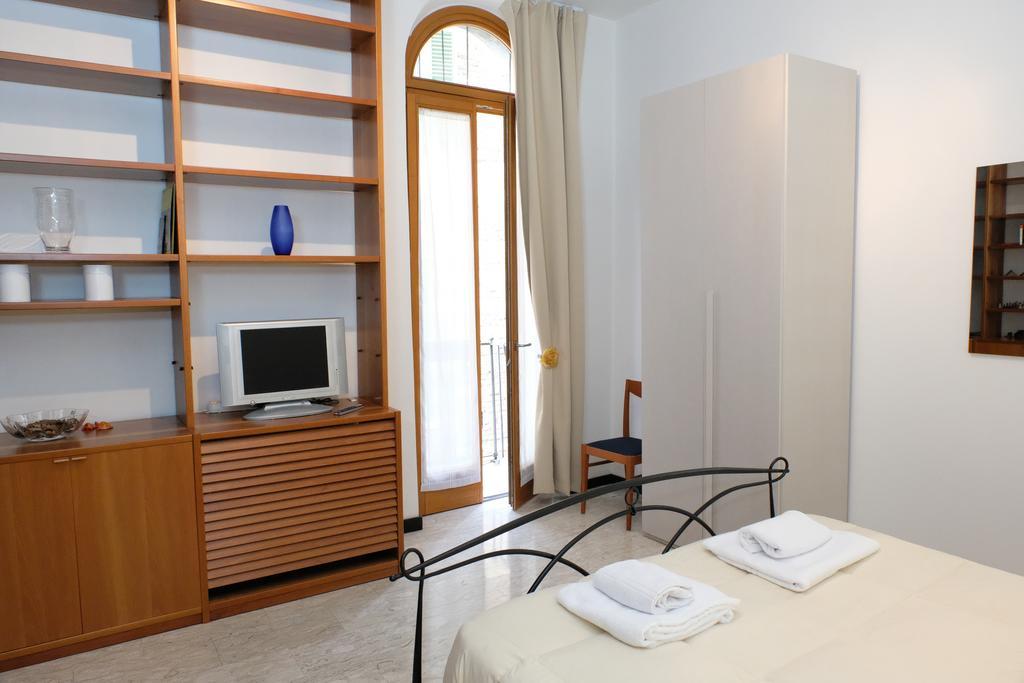 Apartament Deluxe Quattro Spade 베로나 외부 사진
