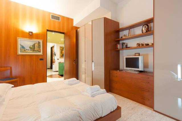 Apartament Deluxe Quattro Spade 베로나 외부 사진