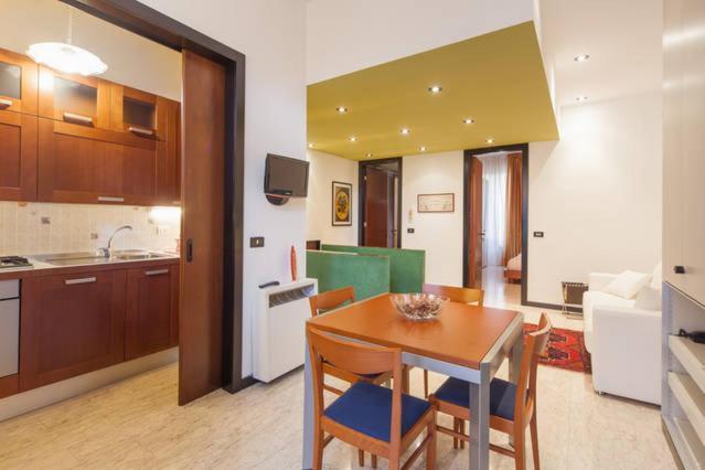 Apartament Deluxe Quattro Spade 베로나 외부 사진